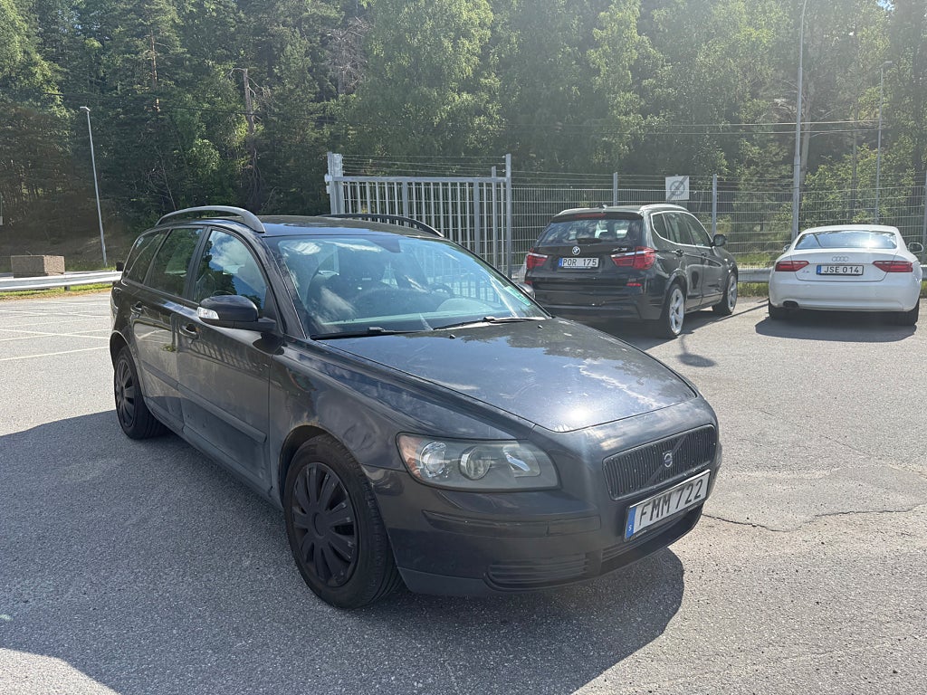 Volvo V50 1.8 Flexifuel 125hk Kinetic Dragkrok Besiktigad 2027-01