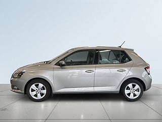 Skoda Fabia 1.0 TSI Style S&V-hjul Carplay Parkeringssensorer – bild 4