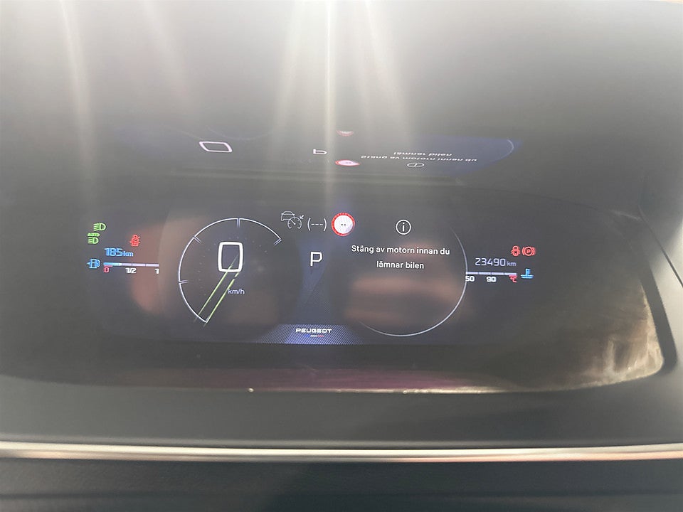 Bild på Peugeot 2008 GT 1.2 PT 130hk Aut B-KAMERA CARPLAY