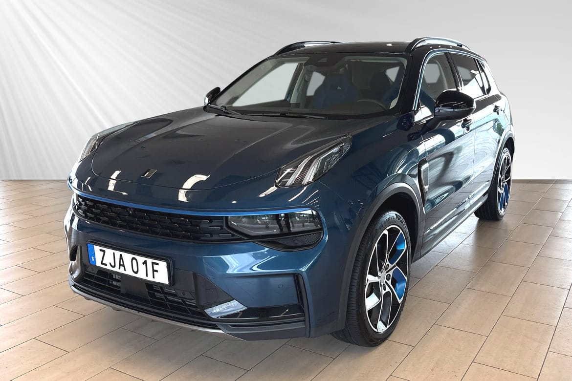 Lynk & Co 01 Core PHEV 2025, bild 7/10