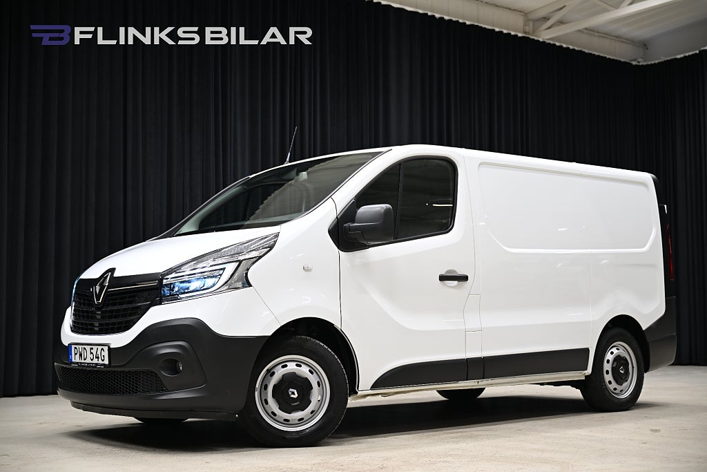 Renault trafic 120HK Inredd|LED|Drag|Värmare|Backkamera|lågmil|Moms