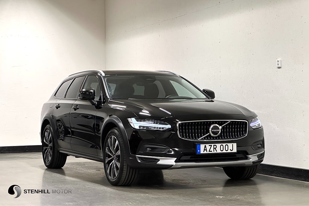 Volvo V90 Cross Country B4 AWD 197hk Mildhybrid Inscription Skinn Drag 