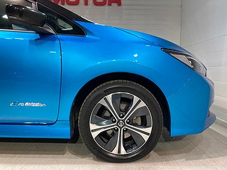 Halvkombi Nissan Leaf 6 av 20