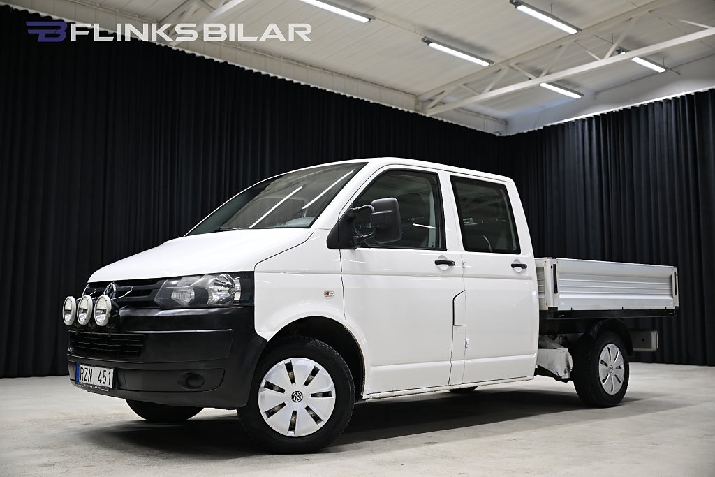 Volkswagen Transporter TDI 140HK Dubbelhytt|Flak|Drag|Värmare|Moms
