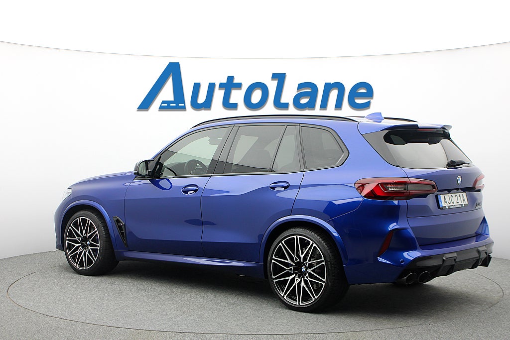 BMW X5 M Competition Innovation, B&W, 360°, Pano  **SE SPEC**