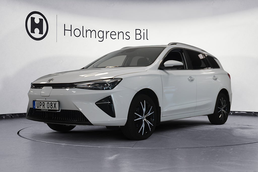 MG 5 5 61 kWh Luxury 360-Kamera Elstol CarPlay | Ränta 0,99%