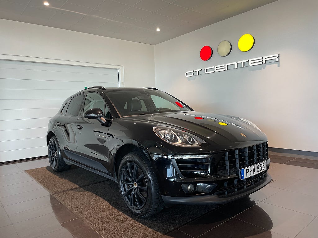 Porsche Macan PDK Navigation Carplay 252hk