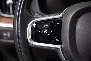 SUV Volvo XC60 19 av 22