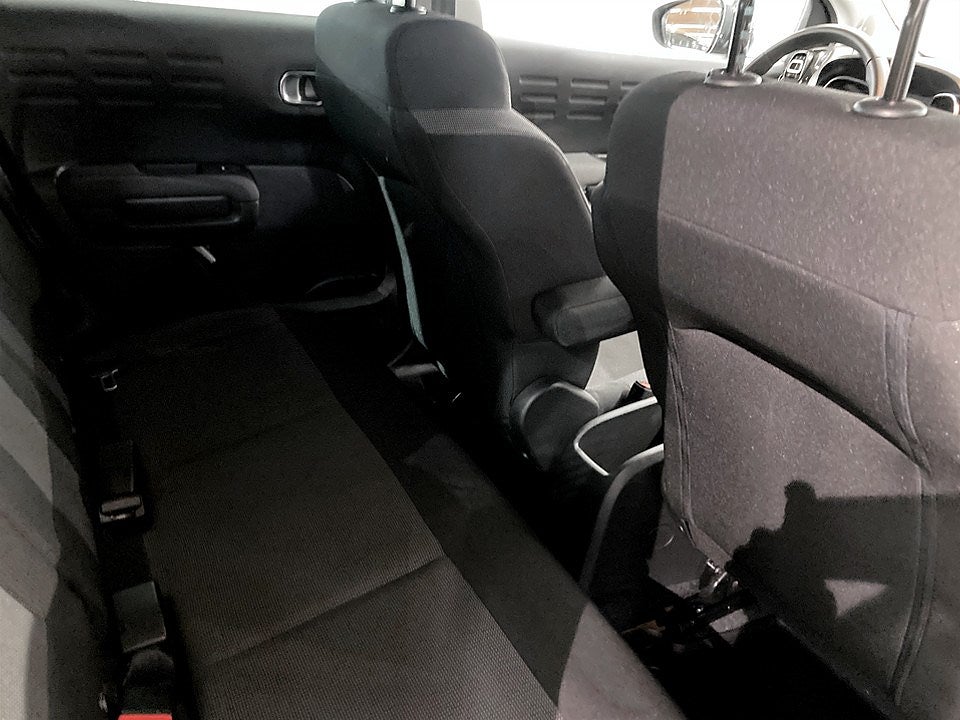 Bild på Citroën C3 Aircross Shine 1.2 PT 130hk Aut - CARPLAY, P-SENSORER