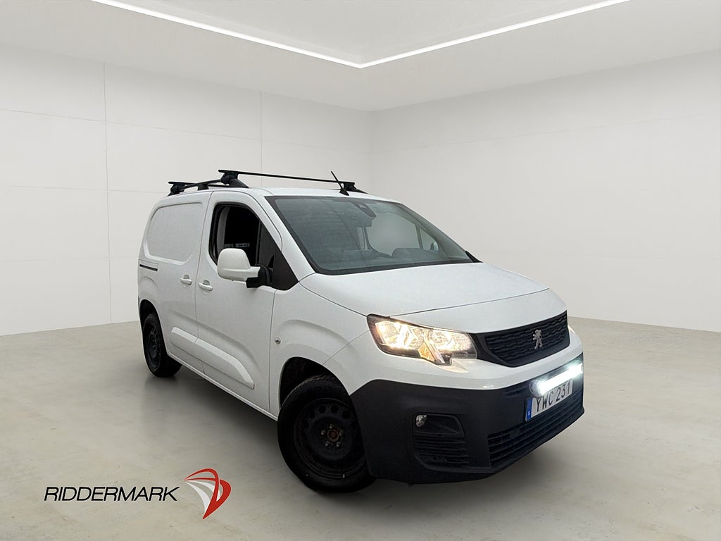 Peugeot Partner Värmare B-Kamera V-Inredd 3-Sit CARPLAY Moms