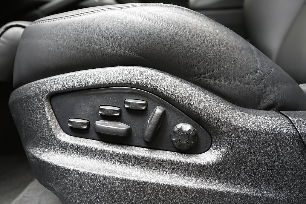 Porsche Cayenne | E-Hybrid S 470hk | SportDesign | Panorama 2025