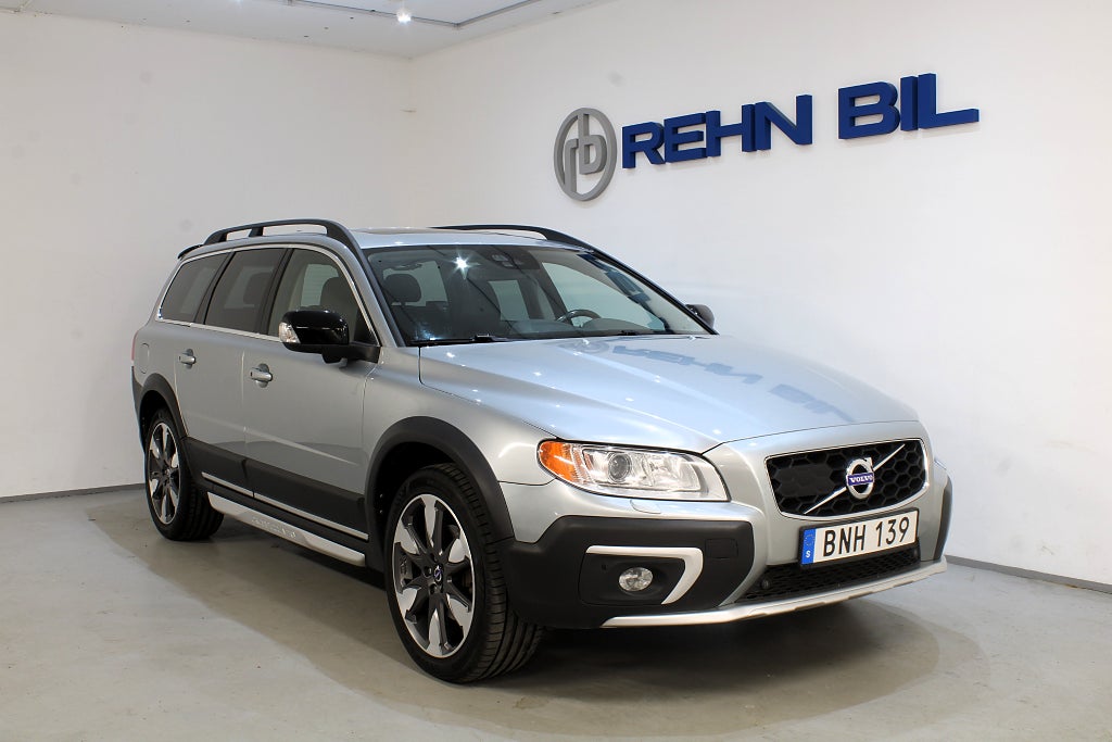 Volvo XC70 D5 AWD Summum Zlatan Edition Fullutrustad 215hk 