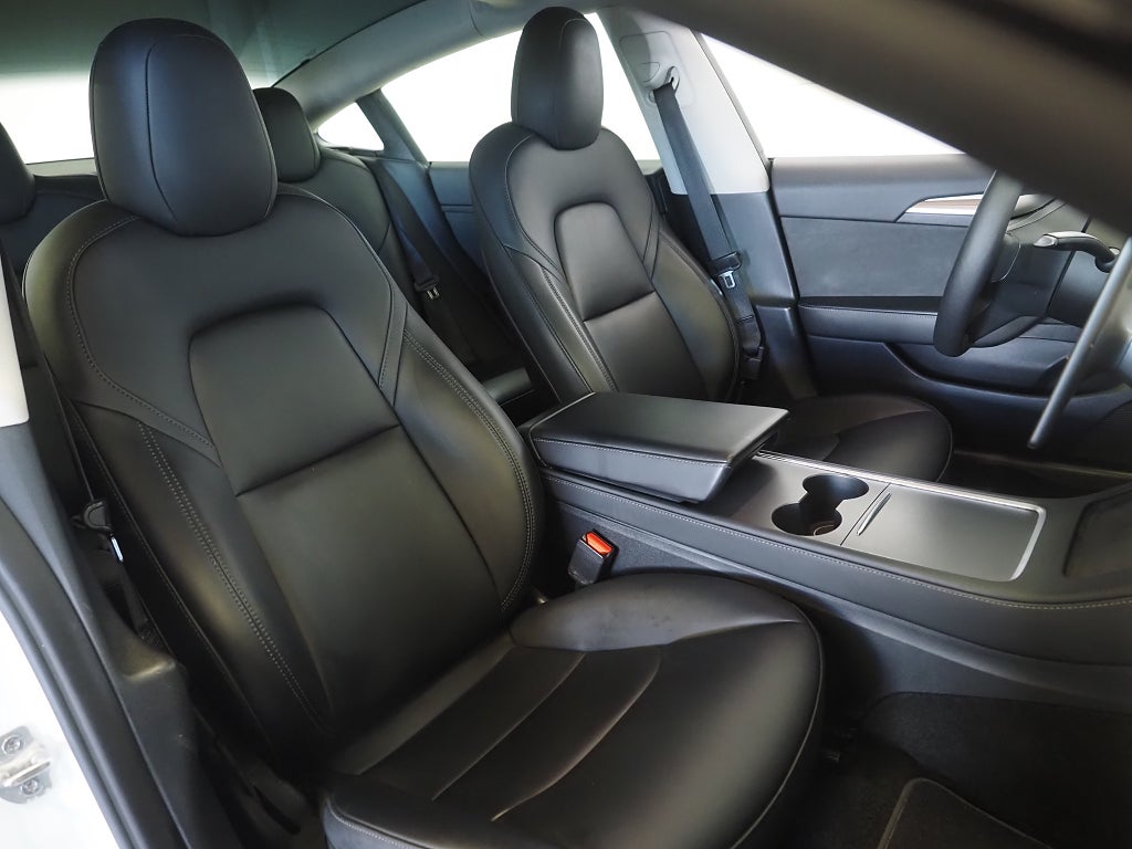 Tesla Model 3 Standard Range RWD 283hk Pano Navi Läder Moms 2023