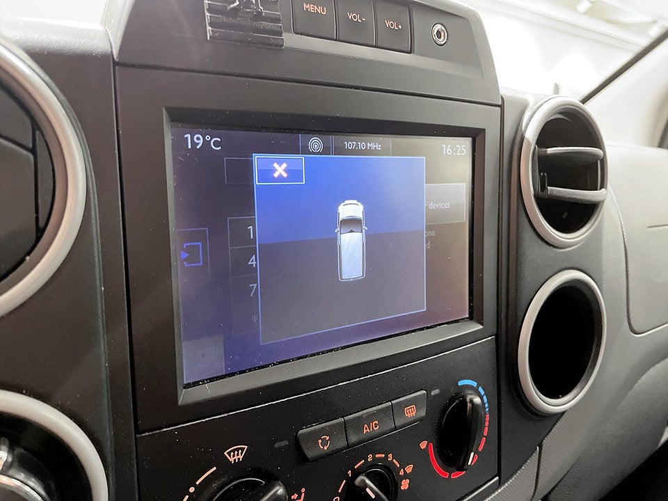 Bild på Peugeot Partner PRO+ 1.6 BHDi 100hk Aut L1 - P-SENSORER