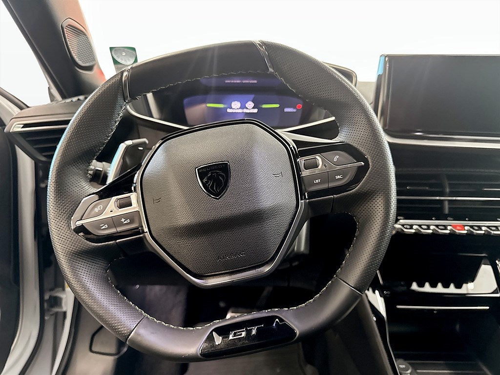 Bild på Peugeot 2008 GT 1.2 PT 130hk Aut - B-KAMERA, CARPLAY