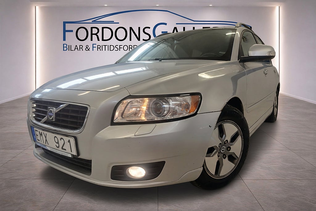 Volvo V50 1.6 D Momentum Kombi Manuell
