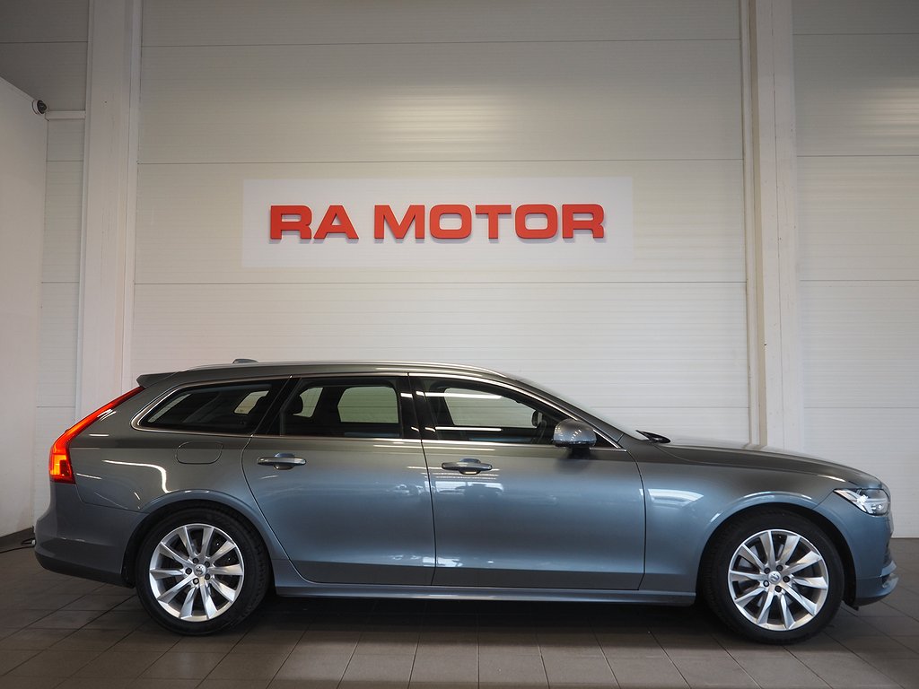 Volvo V90 T4 Geartronic Momentum Drag Kamera Navi Värmare 2019