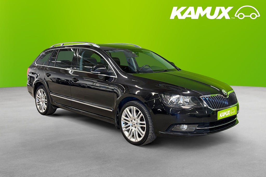 Skoda Superb Kombi 2.0 TDI 4x4 DSG Elegance Drag Värmare Navi