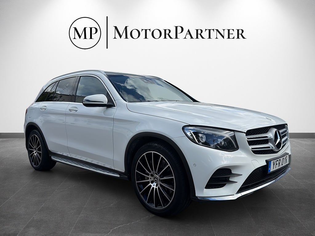 Mercedes-Benz GLC 220 d 4MATIC AMG Line Pano Navi Burmester Värmare 
