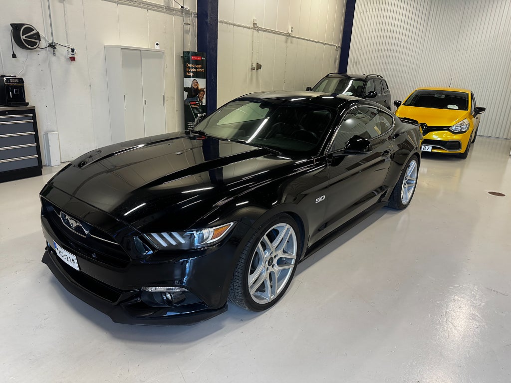 Ford Mustang GT SelectShift GT 