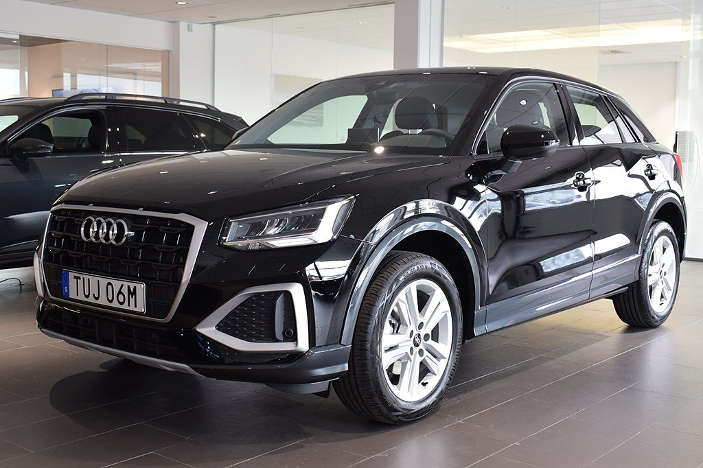 Audi Q2 35 TFSI 150hk S-tronic Advanced Kamera 2025