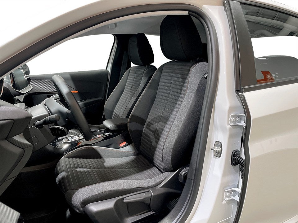 Bild på Peugeot E-208 Active 50kWh 136hk Aut - B-KAMERA, CARPLAY