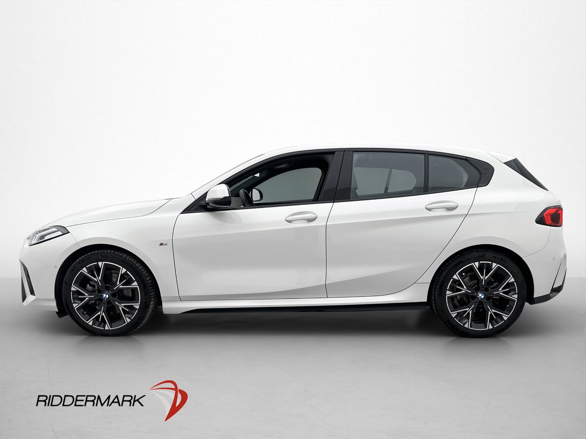 BMW 120 i M Sport 2025, bild 5/58