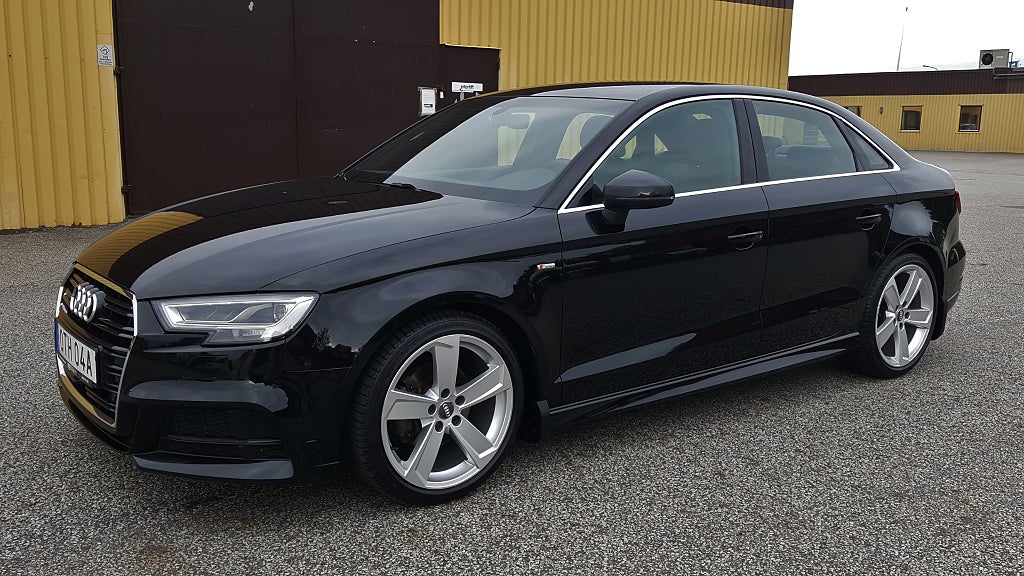 Audi A3 35 TFSI S Tronic 150hk S-Line Sport Edit B&O Cockpit 
