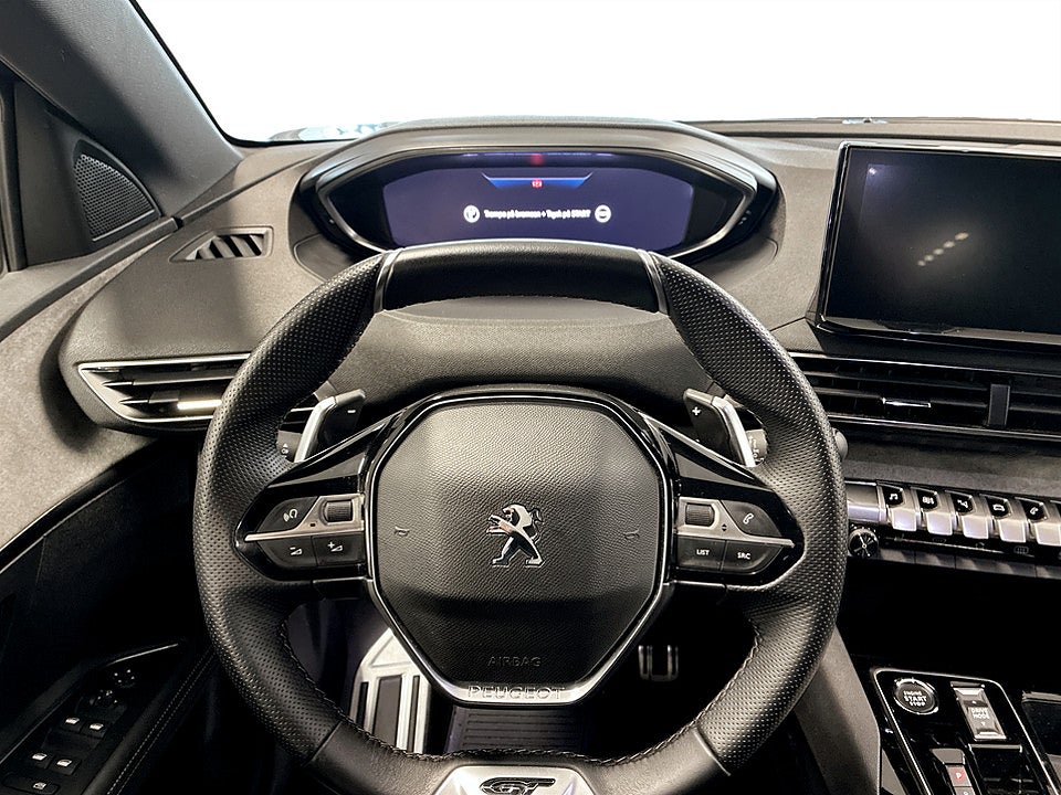 Bild på Peugeot 5008 GT Black Pack 1.2 PT 130hk Aut KAMPANJ VINTERHJUL INGÅR