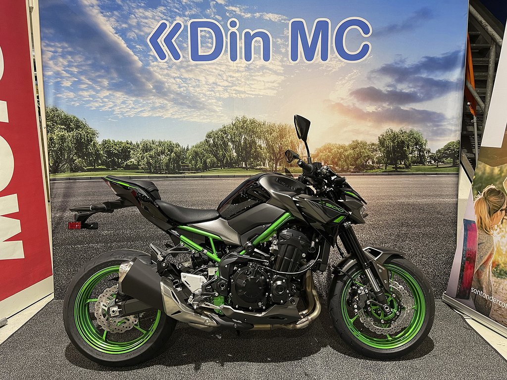 Kawasaki Z900 