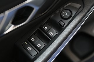 Kombi BMW 320 8 av 28