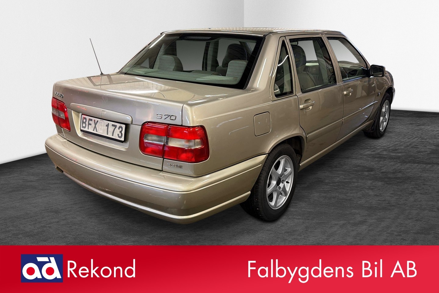 Volvo S70 2.0,en ägare 1999, kuva 5/36