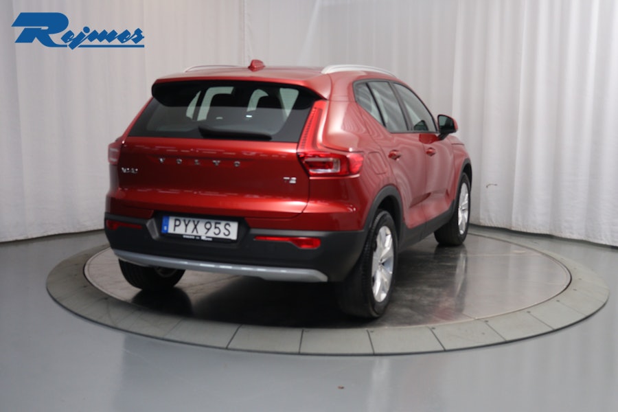 Volvo XC40 T2 FWD Momentum 2021, kuva 4/46