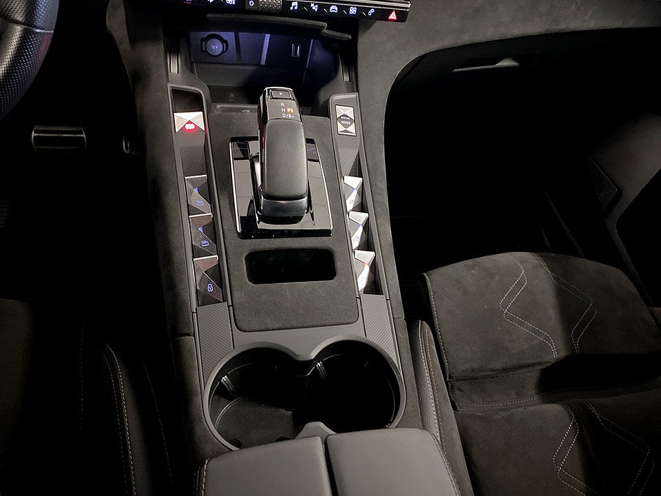 Bild på DS 7 Crossback E-Tense Performance Bus 300hk Aut KAMPANJRÄNTA 3,99%