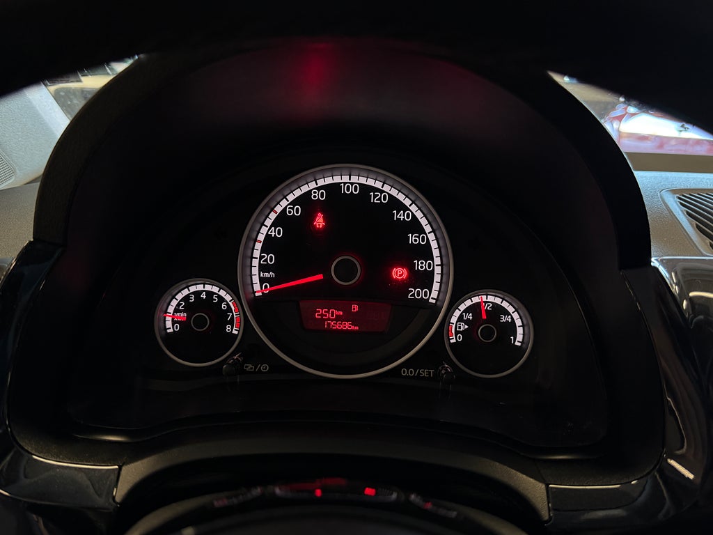 Volkswagen UP! 2013 - miniatyr 13
