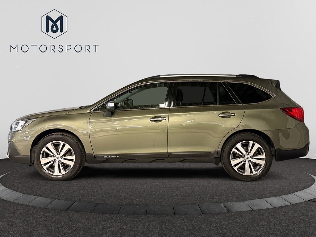Subaru Outback 2.5 4WD Dragkrok Värmare Backkamera Navigation Rattvärm bild 2
