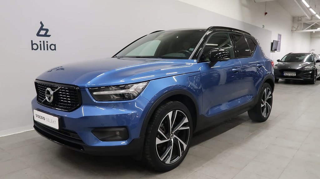 Volvo XC40 Recharge T4 R-Design / H&K / Drag