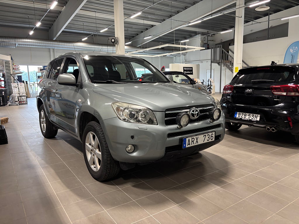 Toyota RAV4 2.0 VVT-i 4x4 