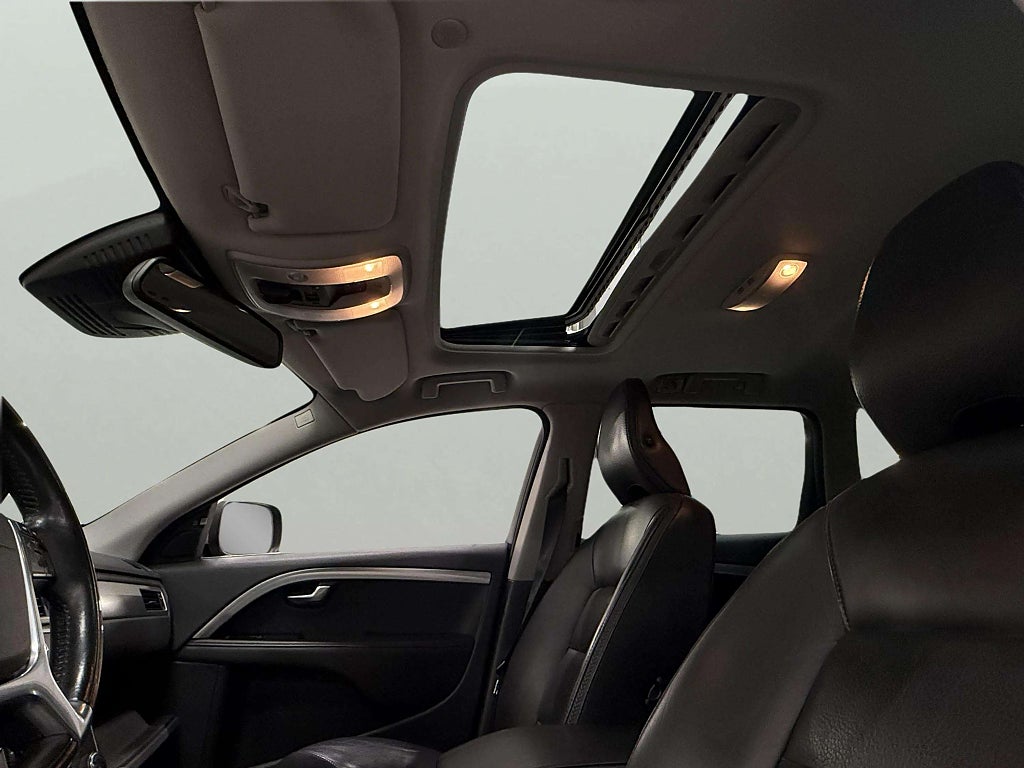 Volvo XC70 D5 AWD Geartronic Summum 2 Ägare - miniatyr 17