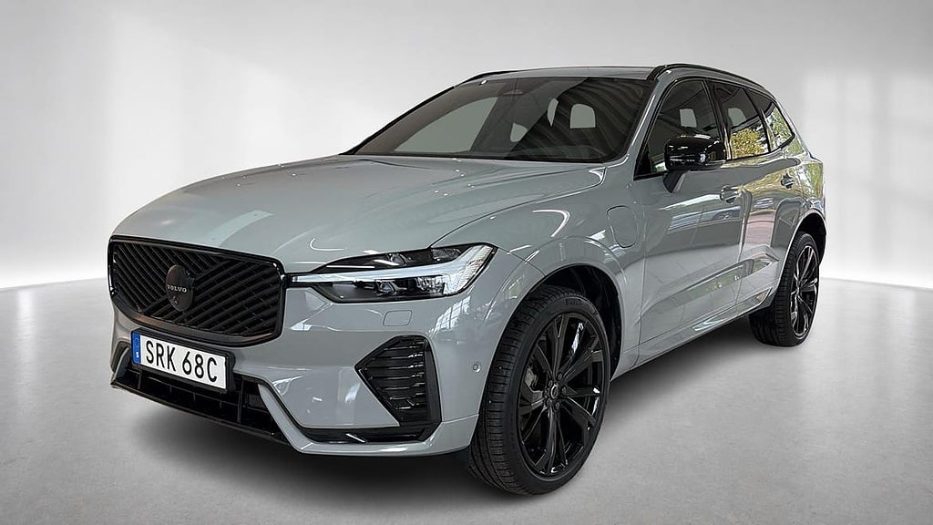 Volvo XC60 T6 Plus Black Edt drag pano H/K 360