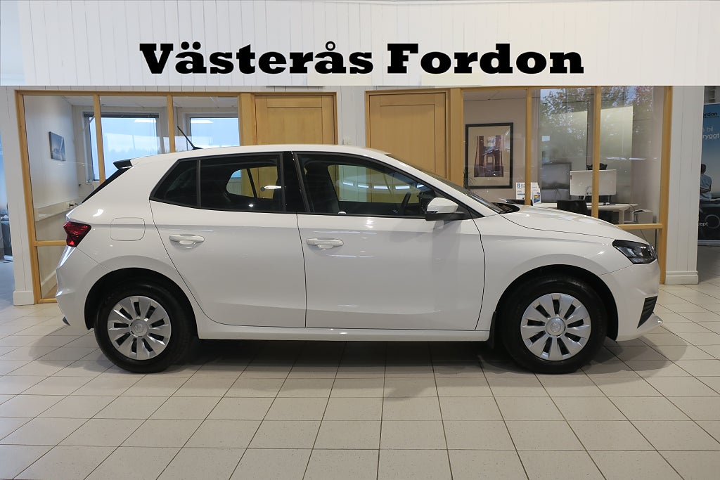Skoda Fabia 1.0 MPI Ambition P-Sensorer Farthållare LED