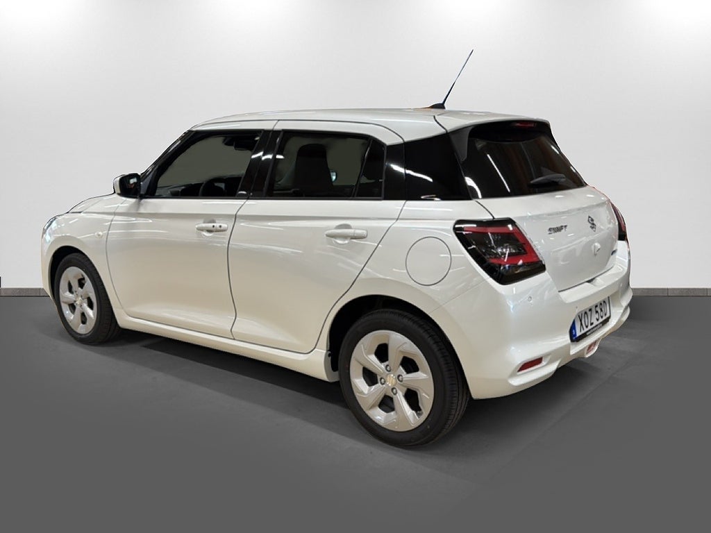 Suzuki Swift Hybrid 83HK Automat Select – bild 6
