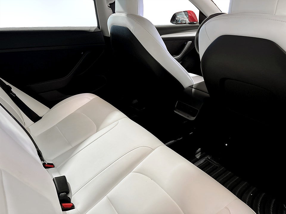 Bild på Tesla Model 3 Long Range 440hk Aut 4WD GLASTAK B-KAMERA