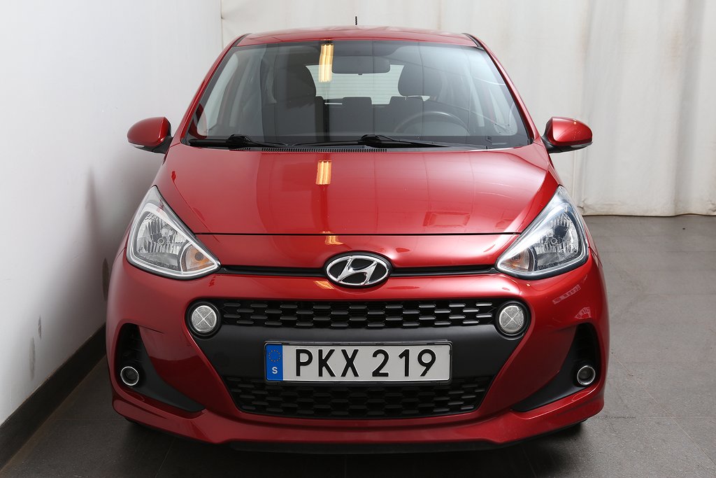 Hyundai i10 1,0 blue Premium 5D ACC l Bluetooth l P-sensor 2017