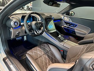 Sedan Mercedes-Benz AMG GT 11 av 21