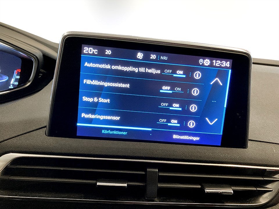 Bild på Peugeot 5008 Allure 1.2 PT 130hk Aut - 7-SITS, B-KAMERA