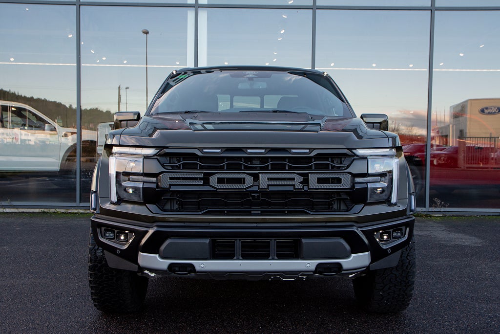 Ford F-150 NYA RAPTOR 2025 / FOX RACING SHOX / OMG LEVERANS