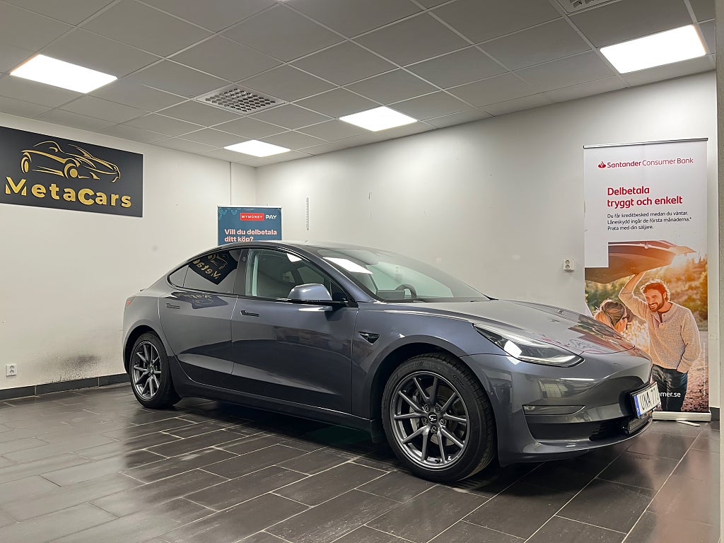 Tesla Model 3 PERFORMANCE Long Range 490hk AWD|Nybesiktad|P-Värmare