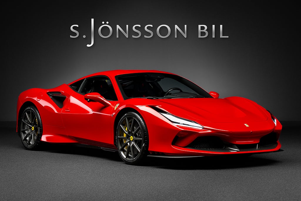 Ferrari F8 Tributo / Kolfiberfälgar / Lyft