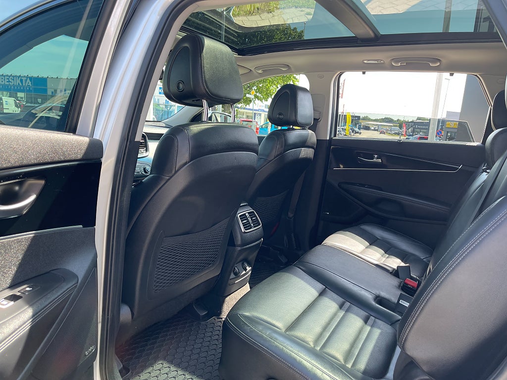 Kia Sorento 200 hk AWD EXECUTIVE 7-sits, pano, Infinity 360 kamera
